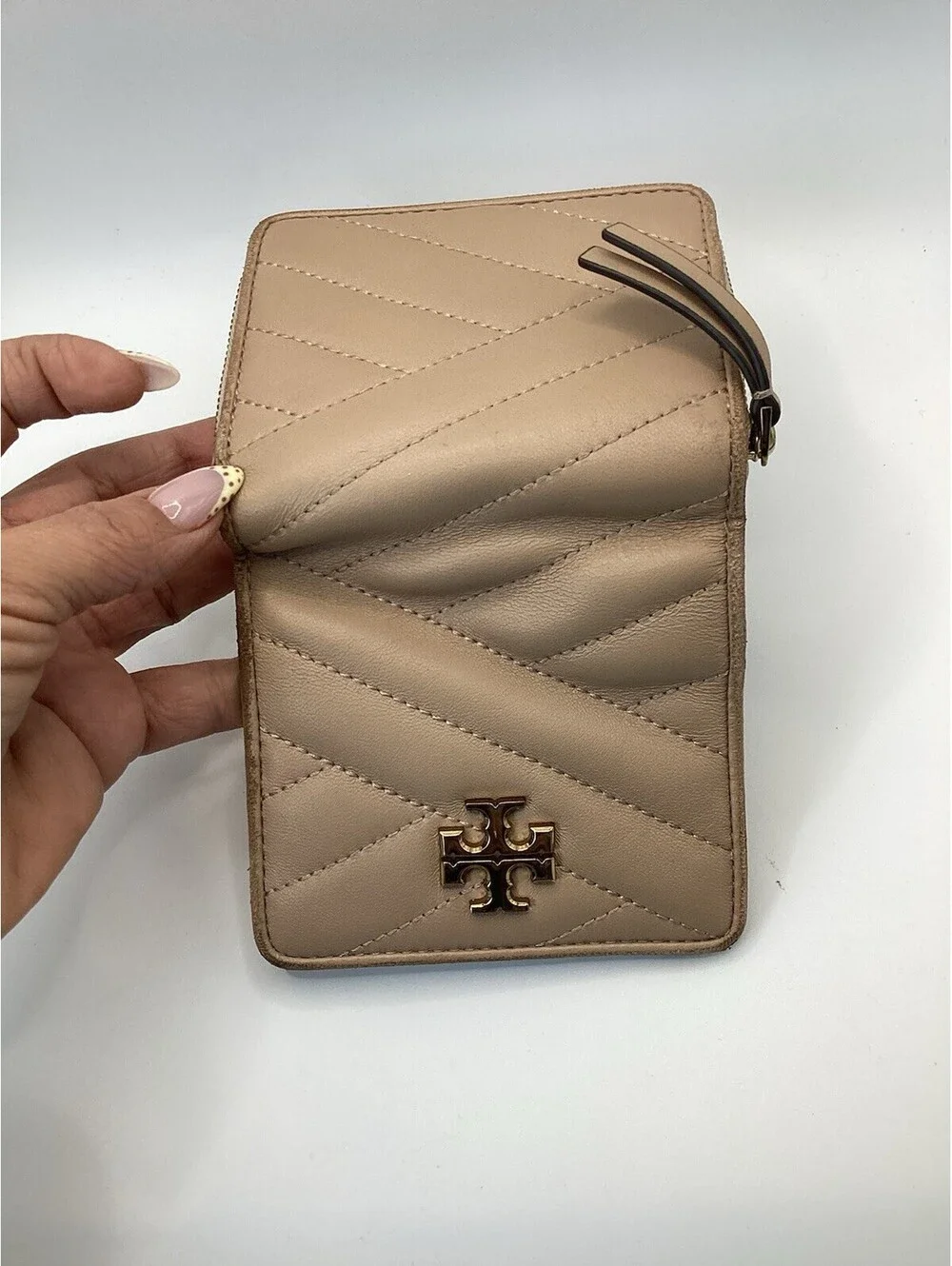 Tory Burch Beige Zip-Around Wallet w/ Logo & Zipper, Credit Card Slots Women
